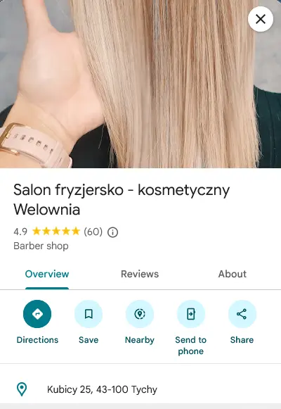 Wizytówka Google lokalnego salonu fryzjerskiego z dobrymi opiniami — kilkanaście recenzji wyraźnie zwiększa zaufanie nowych klientów